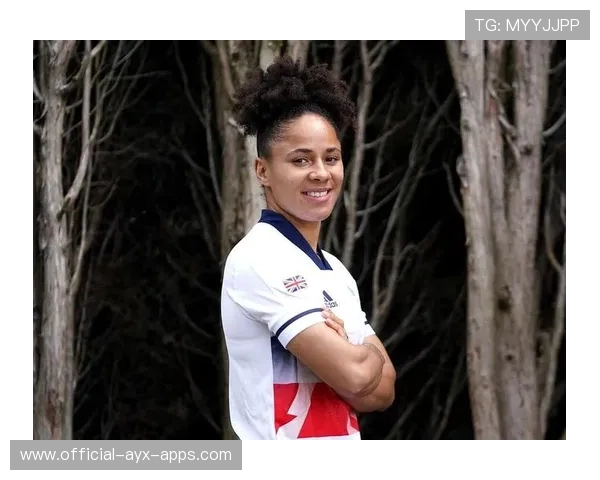 曼联球星现身慈善活动，示范社会责任新高度