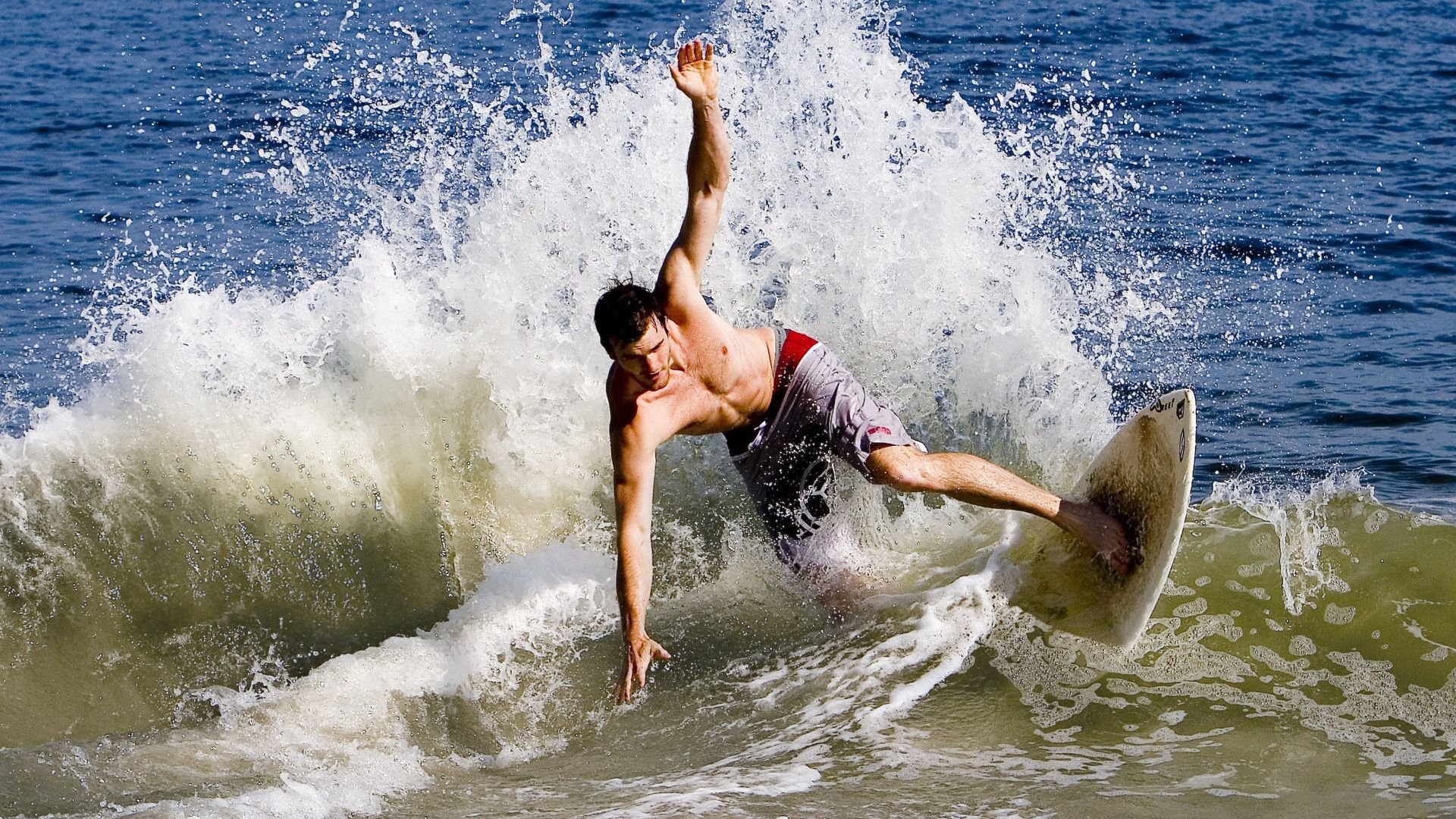 关键技术数据解析选手表现，关键技术分析怎么写